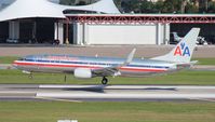 N810NN @ TPA - American 737-800 - by Florida Metal