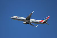 N922NN @ KSEA - American Airlines. 737-823. N922NN cn 29574. Seattle Tacoma - International (SEA KSEA). Image © Brian McBride. 04 May 2013 - by Brian McBride