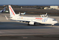 EC-LTM @ GCLP - Air Europa B737 - by Thomas Ranner