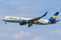 D-ABUE @ EDDF - Boeing 767-330 (ER) - by Jerzy Maciaszek