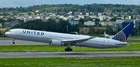 N67052 @ LSZH - United, takes here the first few seconds of the flight to Washington-Dulles Int'l(KIAD), seen at Zürich-Kloten(LSZH) - by A. Gendorf