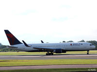 N192DN @ EGCC - Manchester arrival EGCC - by Clive Pattle