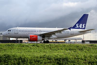 OY-KBR @ EHAM - SAS A319 - by Thomas Ranner