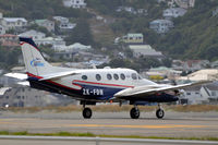 ZK-FDN @ NZWN - At Wellington - by Micha Lueck