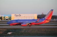 N203WN @ KRSW - Boeing 737-700 - by Mark Pasqualino