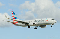 N872NN @ MIA - Miami - by Alex Feldstein