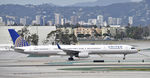 N73860 @ KLAX - Taxiing to gate at LAX - by Todd Royer