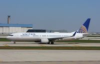 N69833 @ KORD - Boeing 737-900ER - by Mark Pasqualino