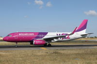 HA-LYI @ LMML - A320 HA-LYI Wizzair - by Raymond Zammit