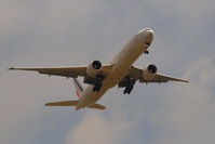 F-GSQY @ LFPG - CDG approach - by Photoplanes