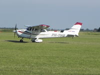 PH-THS photo, click to enlarge