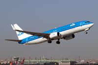 PH-BXY @ LTBA - Boeing 737-8K2 [30372] (KLM-Royal Dutch Airlines)  Istanbul-Ataturk~TC 18/04/2015 - by Ray Barber