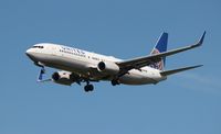 N76503 @ MCO - United - by Florida Metal