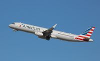 N147AA @ KLAX - Airbus A321 - by Mark Pasqualino