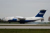 4K-AZ100 @ EDDP - Roll out till the end of 26R..... - by Holger Zengler