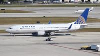 N76503 @ FLL - United - by Florida Metal