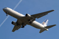 N660UA @ EGLL - Boeing 767-322ER [27115] (United Airlines) Home~G 09/04/2014. On approach 27R. - by Ray Barber