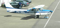 PH-SEL photo, click to enlarge