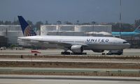N223UA @ LAX - United - by Florida Metal