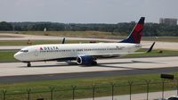 N822DN @ ATL - Delta - by Florida Metal