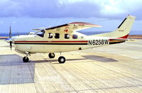 N6258W @ GCRR - Lanzarote 16.1.93 - by leo larsen