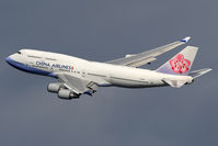 B-18212 @ VIE - China Airlines - by Chris Jilli