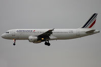 F-GHQL @ LFPO - Landing - by micka2b