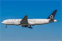 N77022 @ EDDF - Boeing 777-224 - by Jerzy Maciaszek