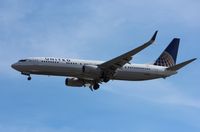 N69819 @ KLAS - Boeing 737-900ER - by Mark Pasqualino