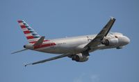 N109UW @ FLL - American - by Florida Metal