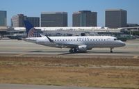 N133SY @ LAX - United Express - by Florida Metal