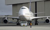 N105UA @ KSFO - SFO 2017. - by Clayton Eddy