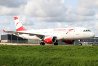OE-LBY @ EHAM - Austrian Airlines A320 - by Andreas Ranner