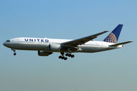 N781UA photo, click to enlarge