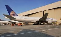 N798UA @ KSFO - SFO 201 - by Clayton Eddy