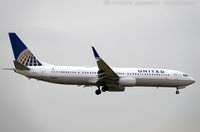 N68811 - Boeing 737-924/ER - United Airlines  C/N 42175, N68811 - by Dariusz Jezewski www.FotoDj.com