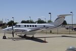 N122BK @ KLBB - Raytheon B200 Super King Air at Lubbock Preston Smith Intl. Airport, Lubbock TX - by Ingo Warnecke