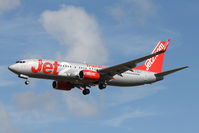 G-DRTU @ LMML - B737-800 G-DRTU Jet2Com - by Raymond Zammit