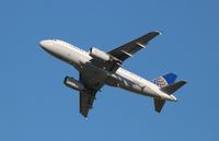 N838UA @ KORD - Airbus A319-131 - by Mark Pasqualino