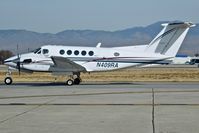 N409RA @ KBOI - Taxiing on Bravo. - by Gerald Howard