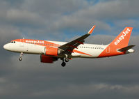 G-UZHS photo, click to enlarge