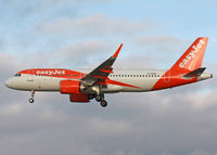 G-UZHP photo, click to enlarge