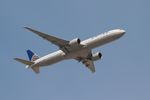 N2644U @ KORD - Boeing 777-322/ER - by Mark Pasqualino