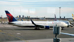 N177DN @ JFK - Taxi JFK - by Ronald Barker