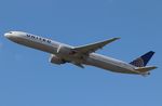 N2135U @ KORD - Boeing 777-322/ER - by Mark Pasqualino