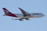VH-OEJ @ YSCB - Qantas B747-438 VH-OEJ Cn 32914 returning from Kosciuszko NP on 17Jul2020 - during the last ever Qantas Boeing 747 Passenger Flight. The aircraft flew over Parliament House and Lake Burley Griffin before returning to Canberra Airport - by Walnaus47