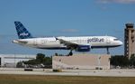 N529JB @ KFLL - FLL 2019 - by Florida Metal
