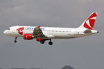 OK-GEA @ LEBL - at el prat - by Ronald