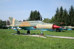 6305 photo, click to enlarge
