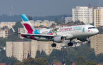 OE-IQD @ EDDR - on final RW09 - by Friedrich Becker